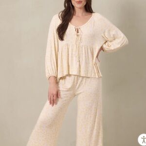 NWT Solly Baby Buttercup Women’s Sleep Set